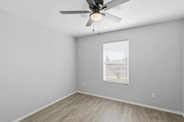 Building Photo - 913 Bloomfield Dr