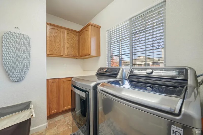 Building Photo - 1716 Newark Ln