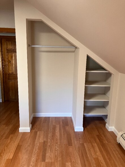 Building Photo - 2101 Scott Rd