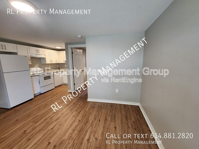 Building Photo - 65 W Moler St