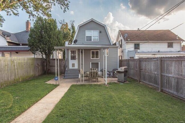 Building Photo - Fantastic 2bd/2ba home! Let yourself in!