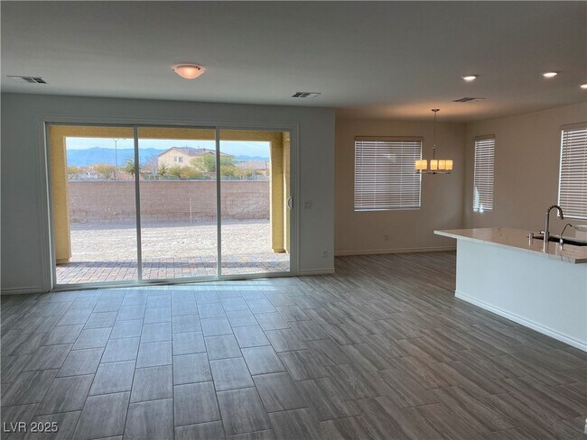 Building Photo - 7123 Calvert Cliffs St