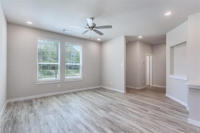 Building Photo - 1328 Creekbank Dr