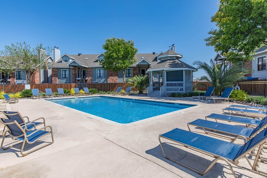 Emory on Grand 1831 John Arden Dr Waxahachie TX 75165 Apartment Finder