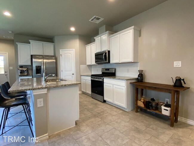 Building Photo - 3 br, 2 bath House - 7621 HERD RIDER LN.