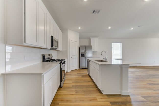 Building Photo - 9027 Rose Water Trl