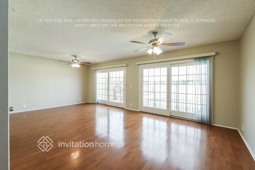 Building Photo - 14240 N 50th Ln