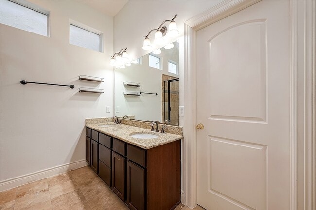 Building Photo - 5608 Kansas St