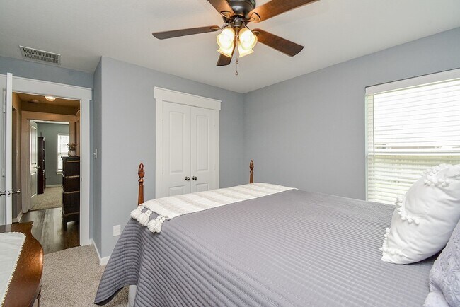 Building Photo - 31430 Stone Ridge Forest Dr