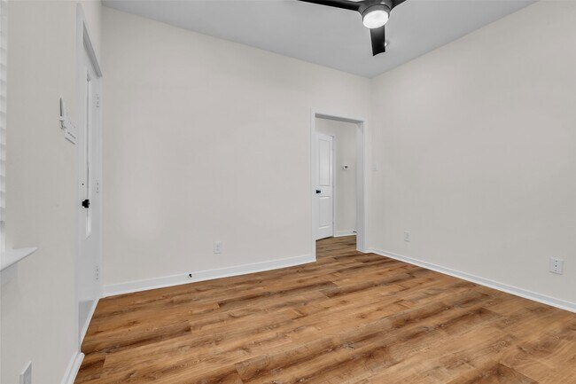 Building Photo - 3440 Bremond St