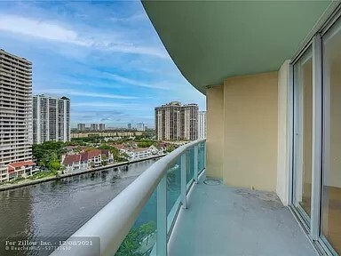 balcony view - 19390 Collins Ave