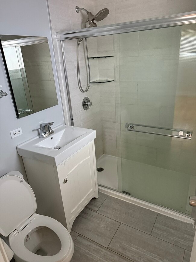 Building Photo - 7710 Kedvale Ave