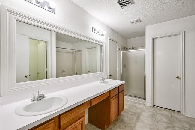 Building Photo - 7931 Westington Ln
