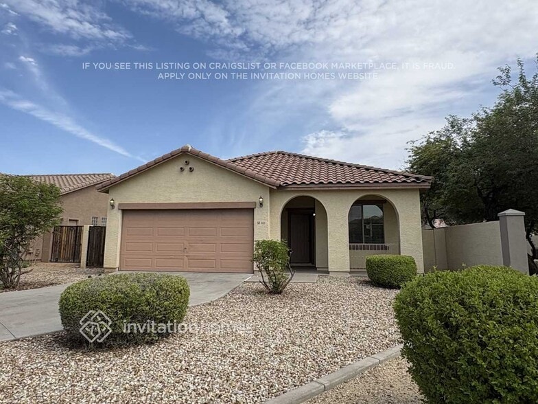 Primary Photo - 3121 S 74th Dr