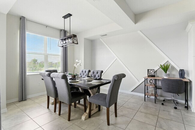 Building Photo - 3161 Paradox Cir