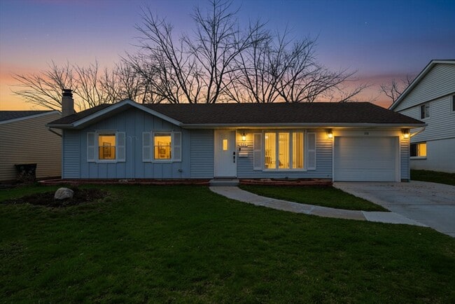 Building Photo - 110 Villa Rd