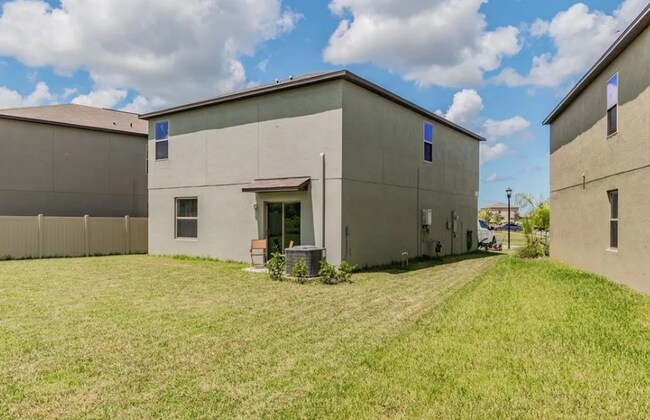 Building Photo - $1000 OFF DECEMBER RENT!!  Beautiful 4 BR 2.5 BA home in desirable Lynwood Community!