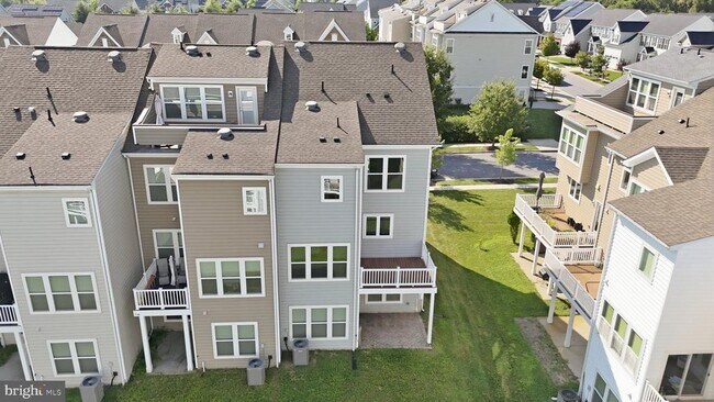 Building Photo - 9930 Erica Ln
