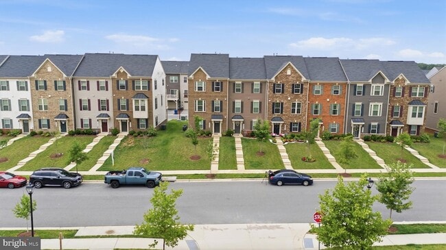 Building Photo - 14735 Earl Mitchell Ave