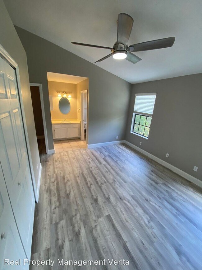 Building Photo - 2 br, 2.5 bath House - 2888 Wareham Ct