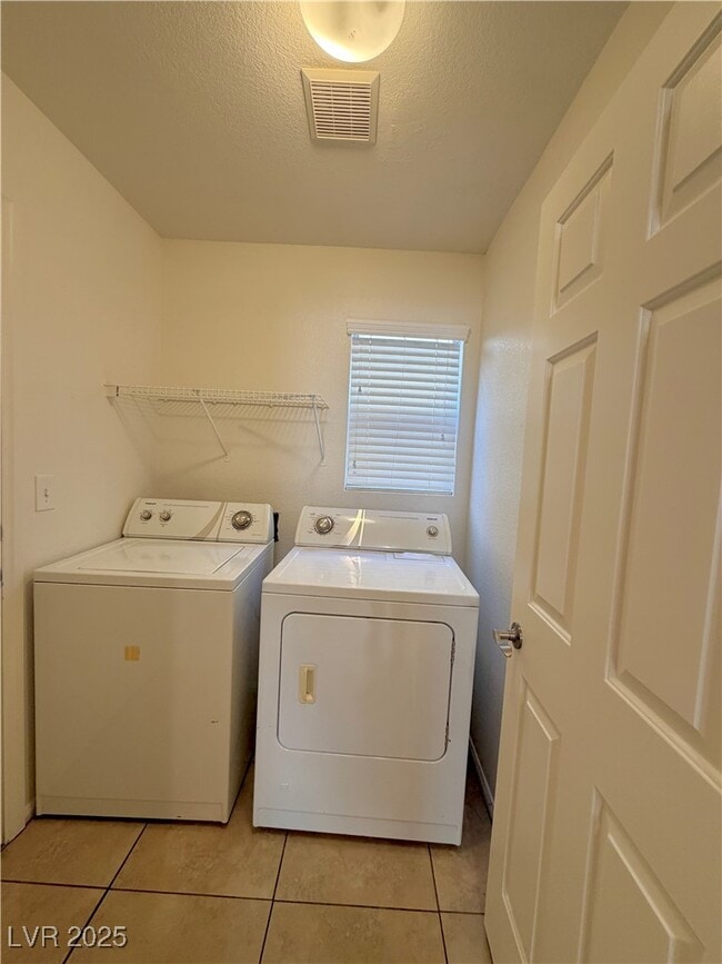 Building Photo - 1021 Miradero Ln