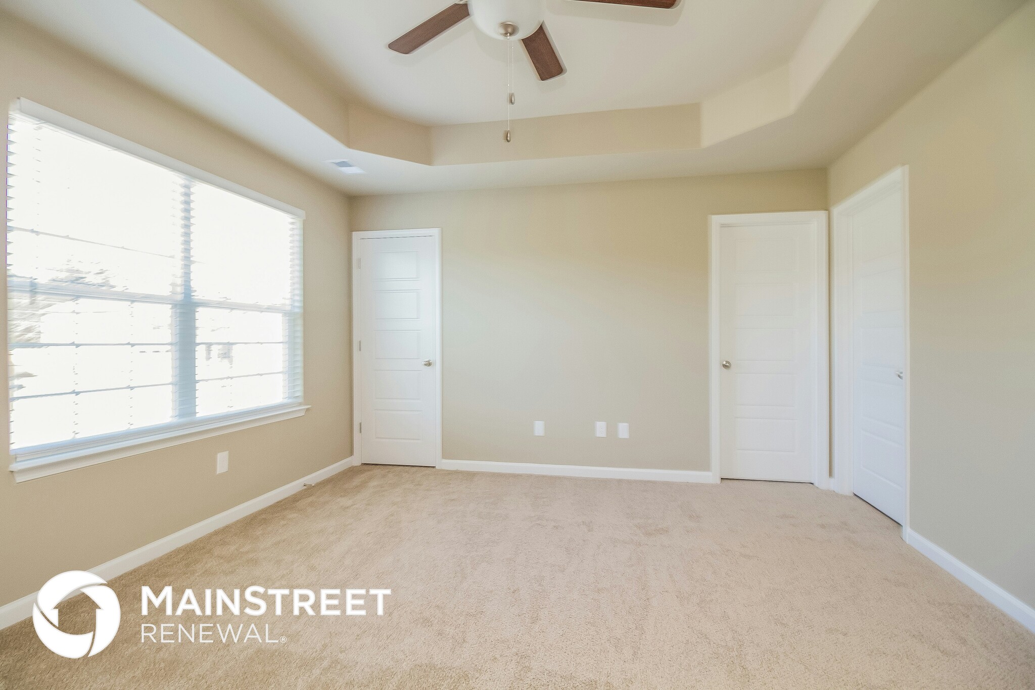 Building Photo - 726 Hollandale Rd