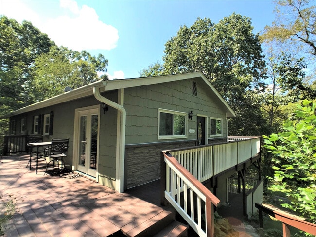 Primary Photo - Receive $500 Off the First Month's Rent if...