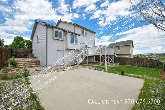 Building Photo - 3BD/2BA Home Backs to Open Space!