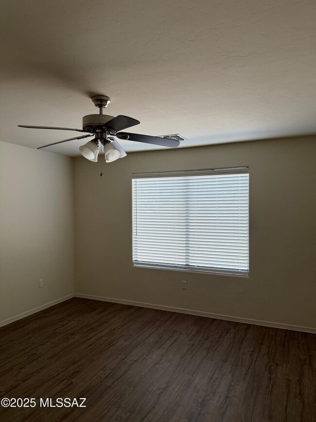 Building Photo - 7201 S Monks Tale Dr