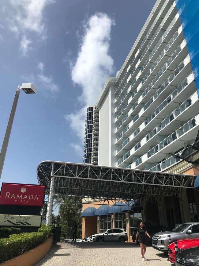 Building Photo - 19201 Collins Ave