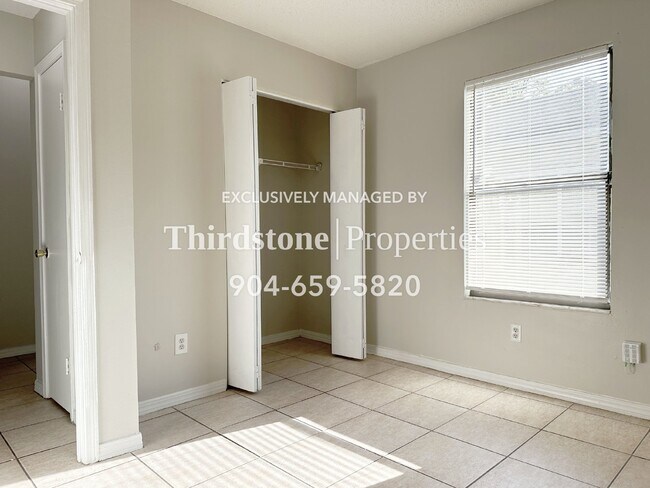 Building Photo - 7611 Indian Lakes Dr