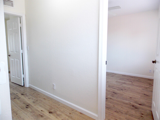 Upstairs Hallway - 3040 Waddell Ave