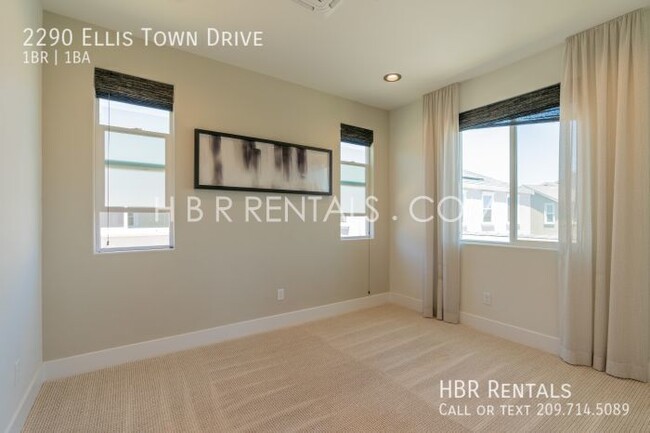 Building Photo - 2290 Ellis Town Dr
