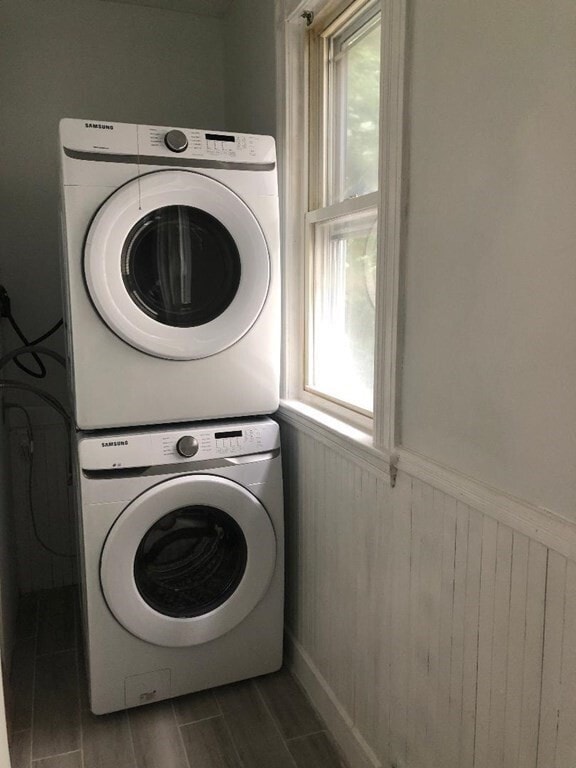 Building Photo - 240 Leyden St