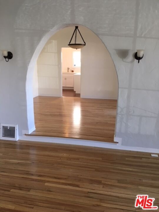 Building Photo - 8124 Blackburn Ave