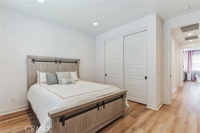 Building Photo - 17715 Hillside Way