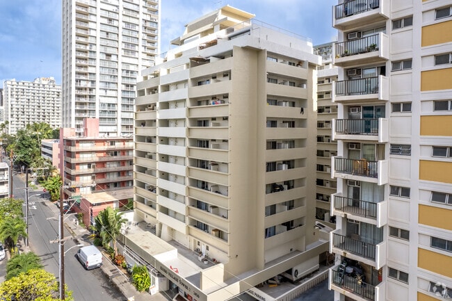 Building Photo - Kuhio Village