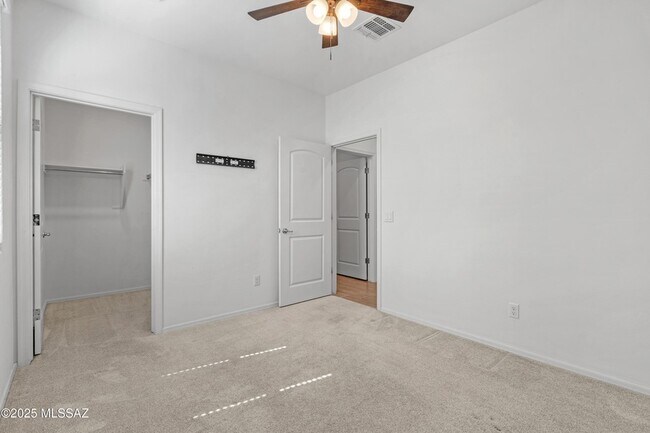 Building Photo - 12366 N Cervelli Ave