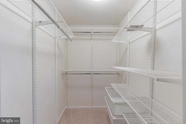 Building Photo - 2817 S Woodrow St