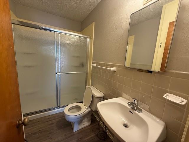 Building Photo - 2125 Cedar Crest Dr