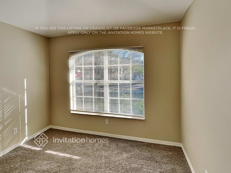 Building Photo - 1106 Barclay Wood Dr