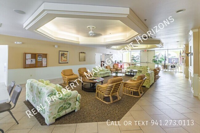 Building Photo - 317 Bougainvillea Cir