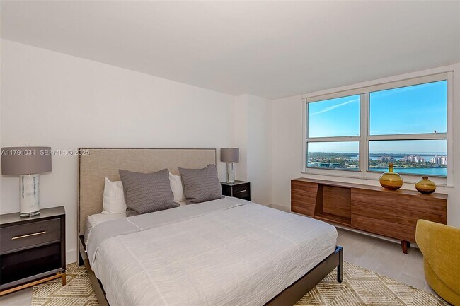 Building Photo - 90 Alton Rd