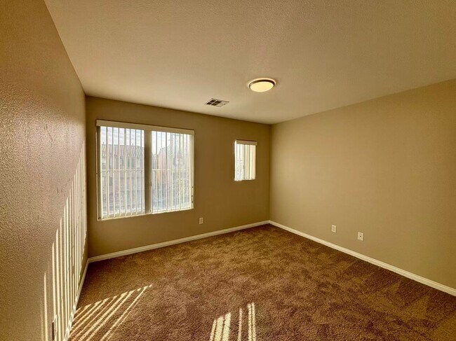 Building Photo - 8290 Golden Cypress Ave