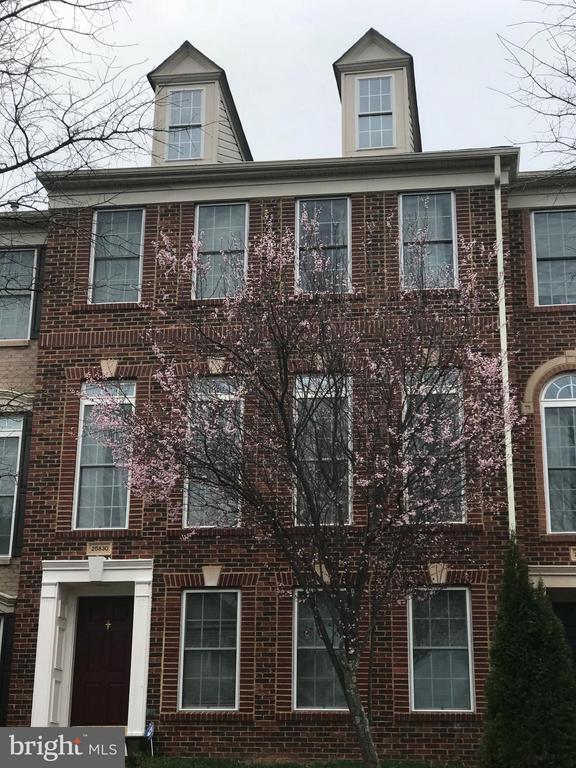 Building Photo - 25830 Turlough Terrace