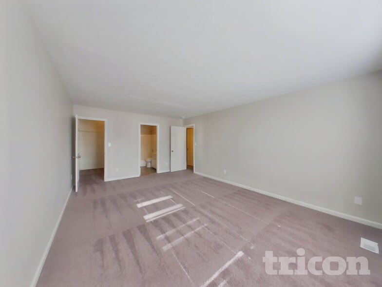 Building Photo - 11104 Waterfield Pl