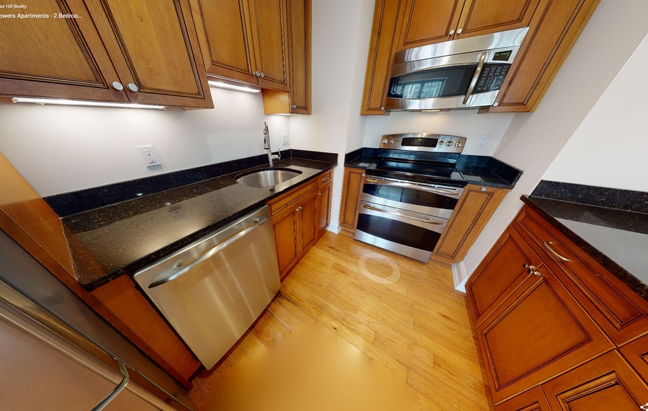 Building Photo - 20 Chapel St