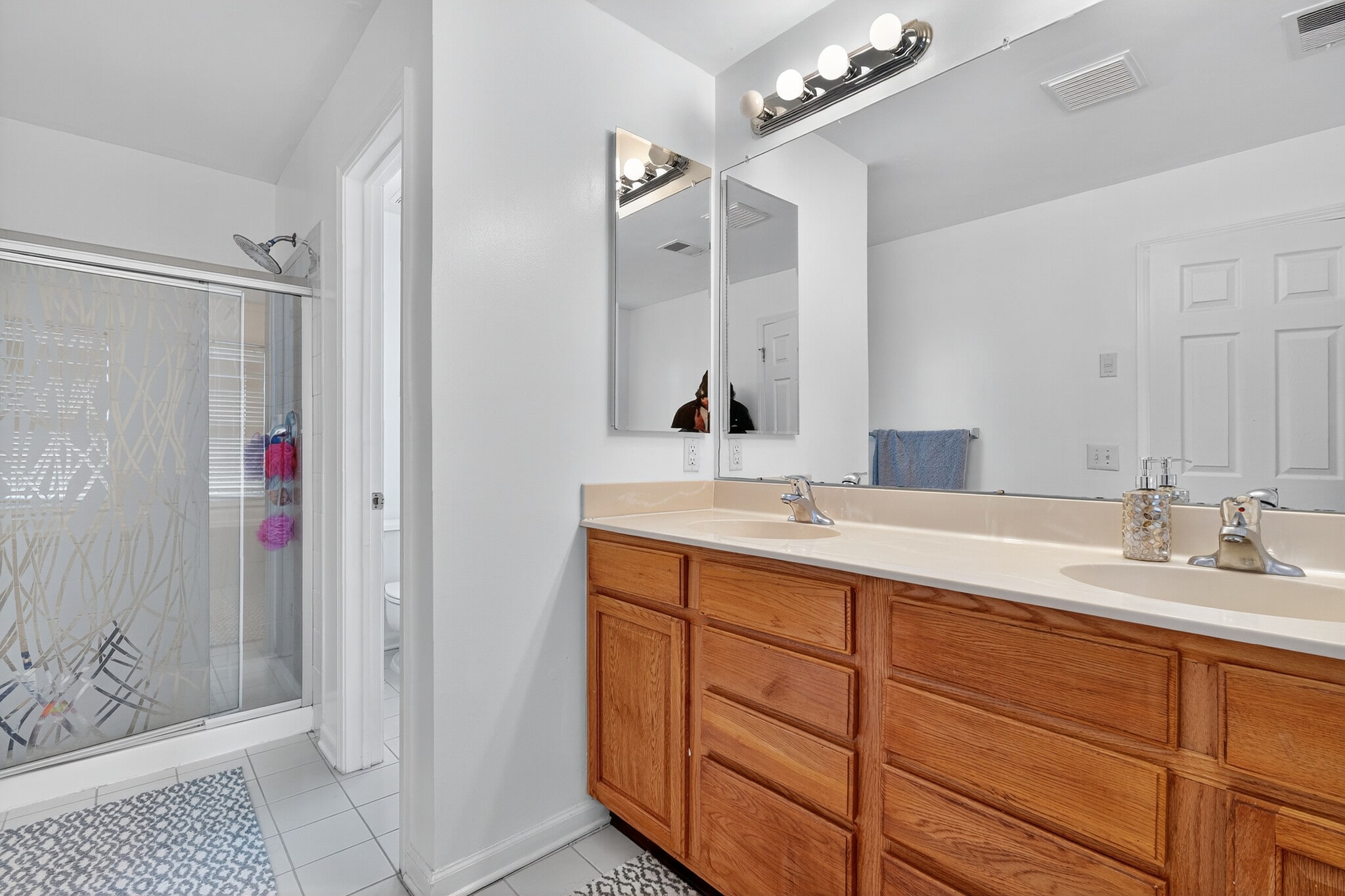 Building Photo - 1 Palisades Rd