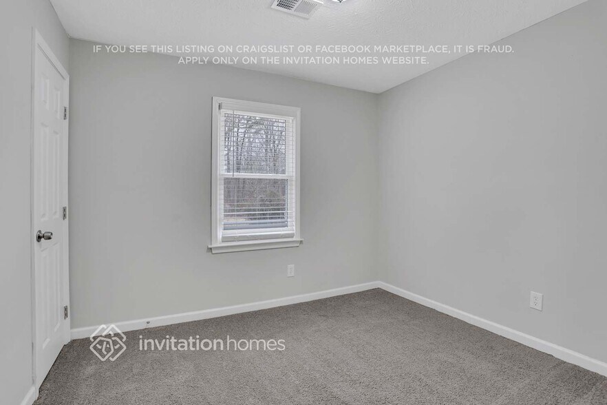 Building Photo - 76 Sweetwater Way