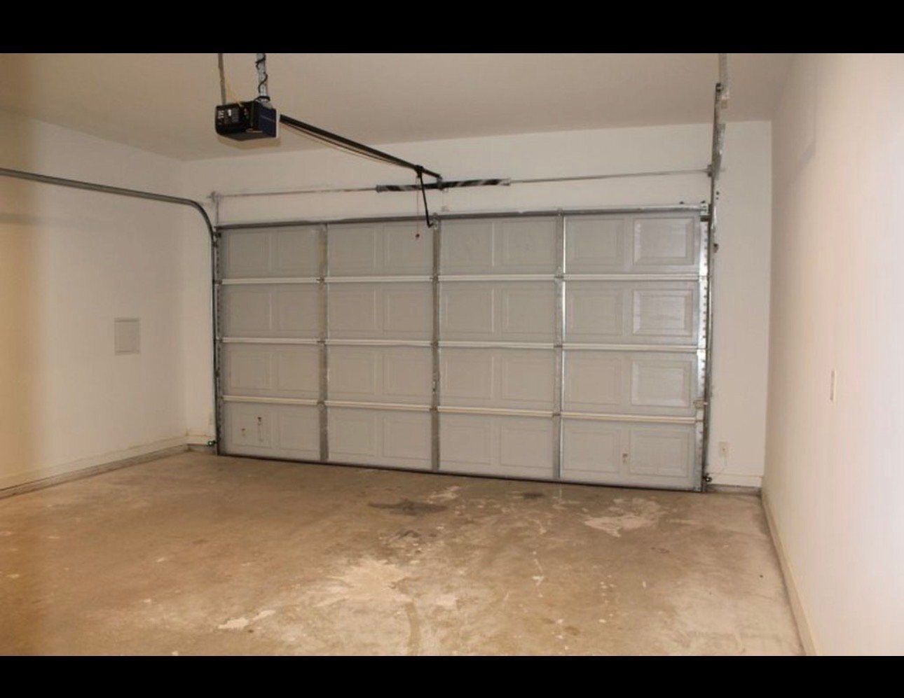Building Photo - 1630 Davis Ave